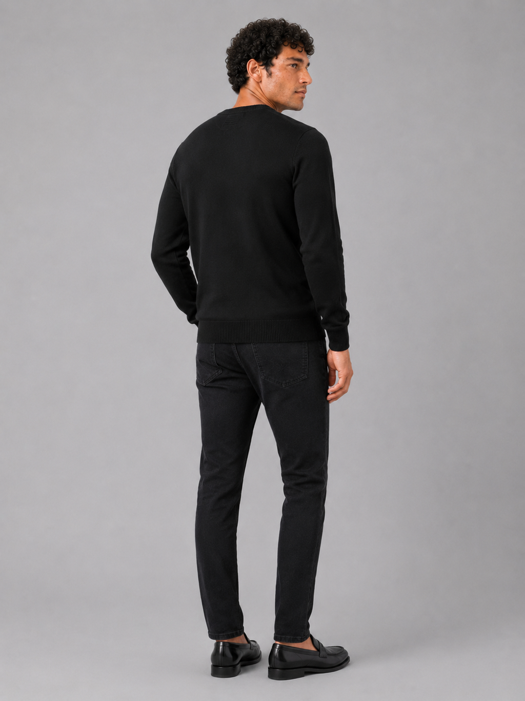 Men’s black knit pullover soft lightweight sweater for business casual and smart casual outfits