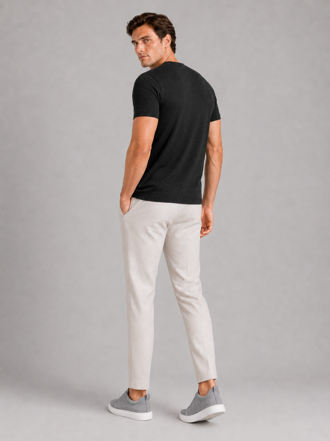 Men’s black breathable mesh t shirt comfortable stretch fabric for casual outfits