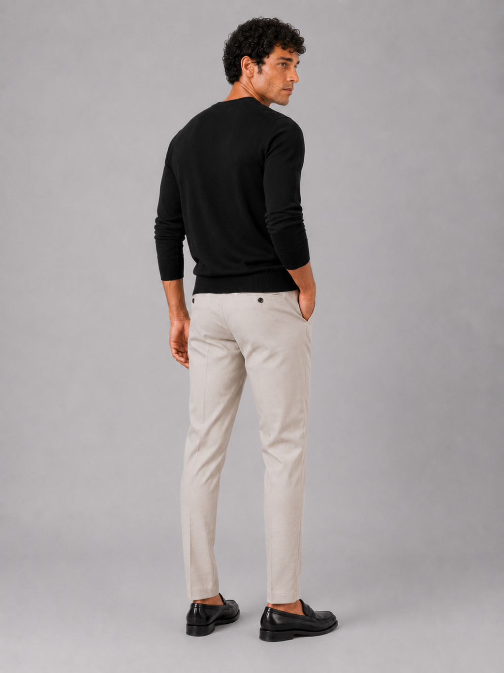 Men’s black knit pullover lightweight sweater for business casual and smart casual outfits