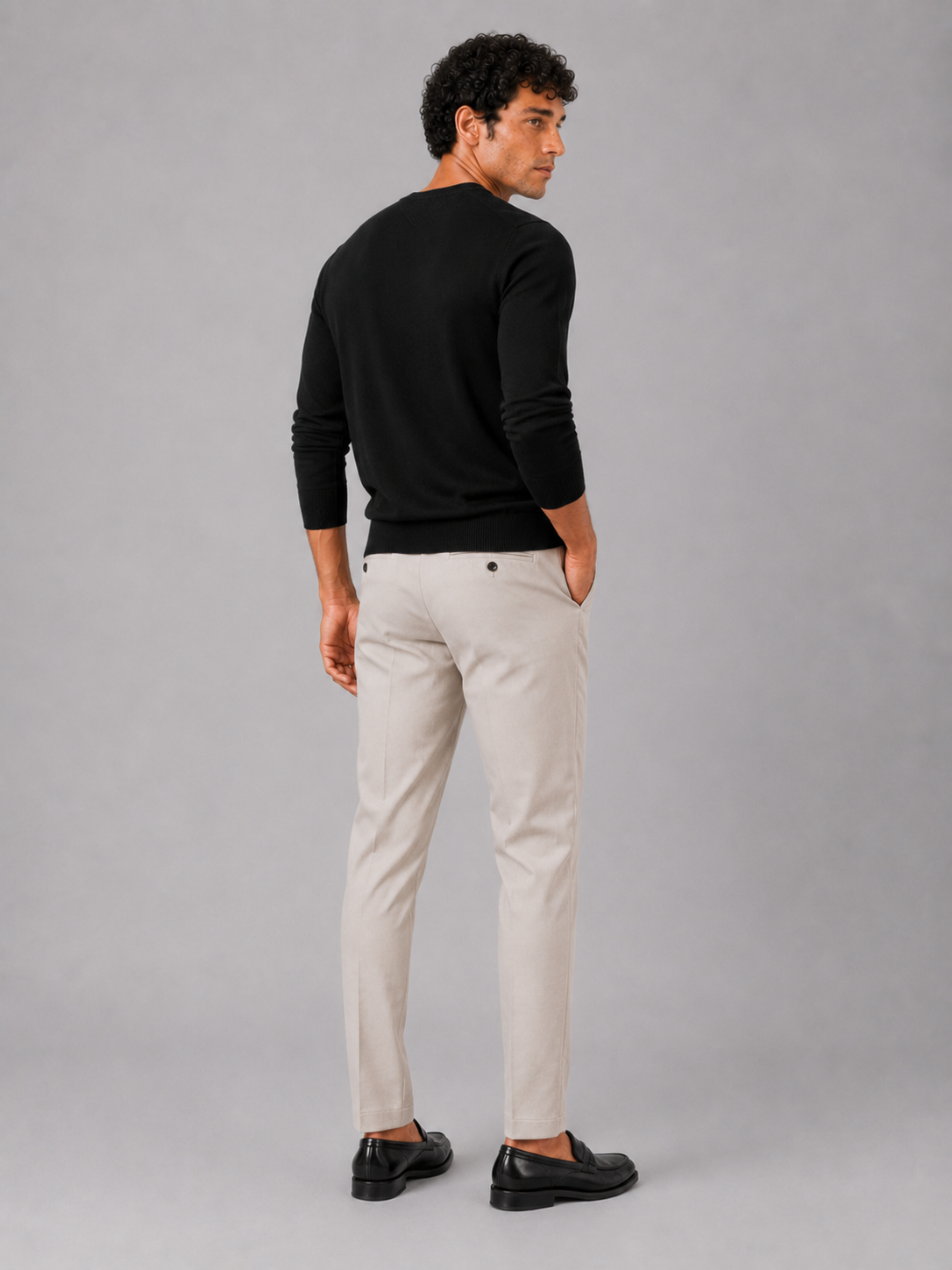 Men’s black knit pullover lightweight sweater for business casual and smart casual outfits