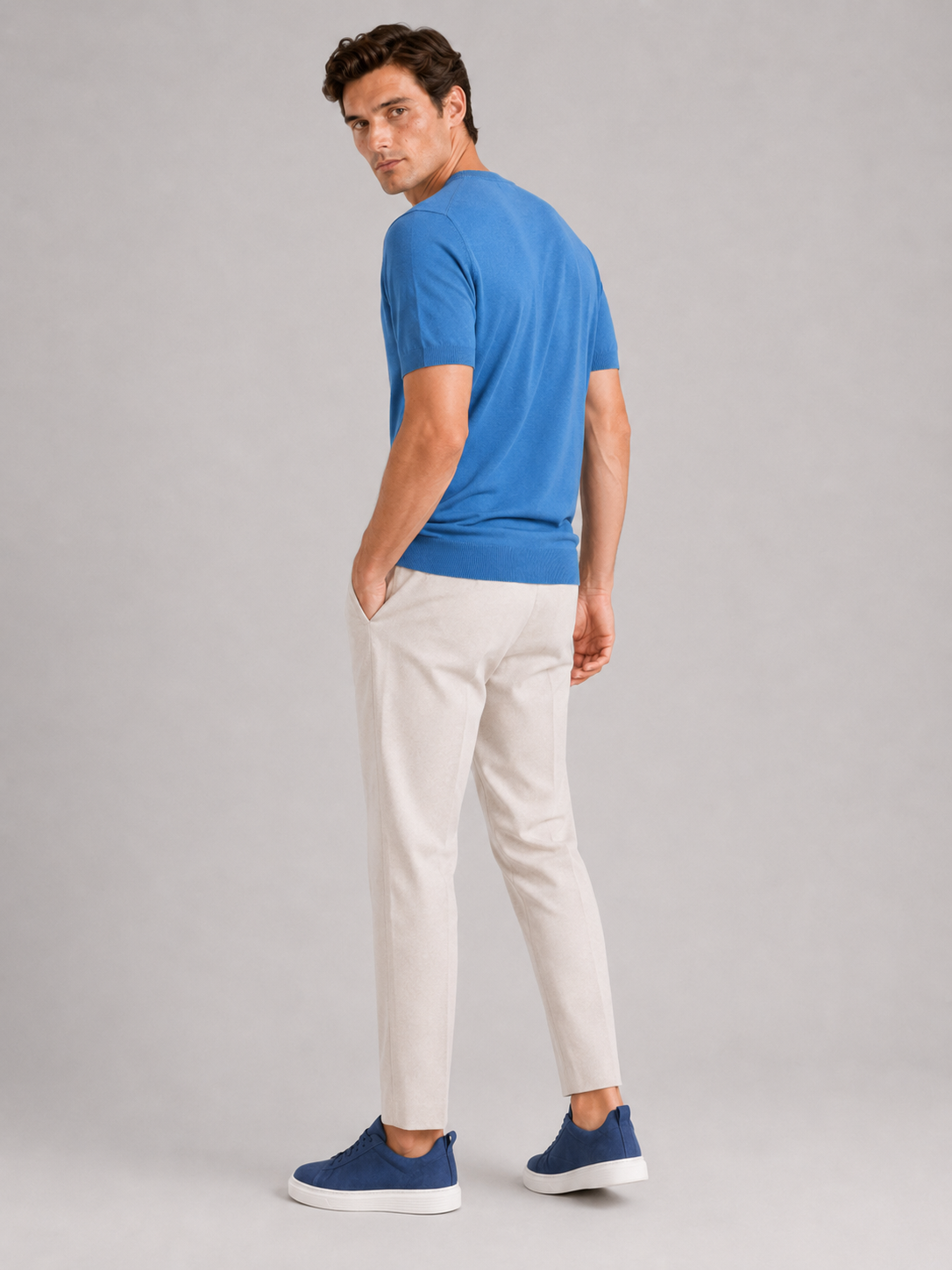 Men’s blue knit t shirt in merino wool soft breathable summer top for everyday outfits