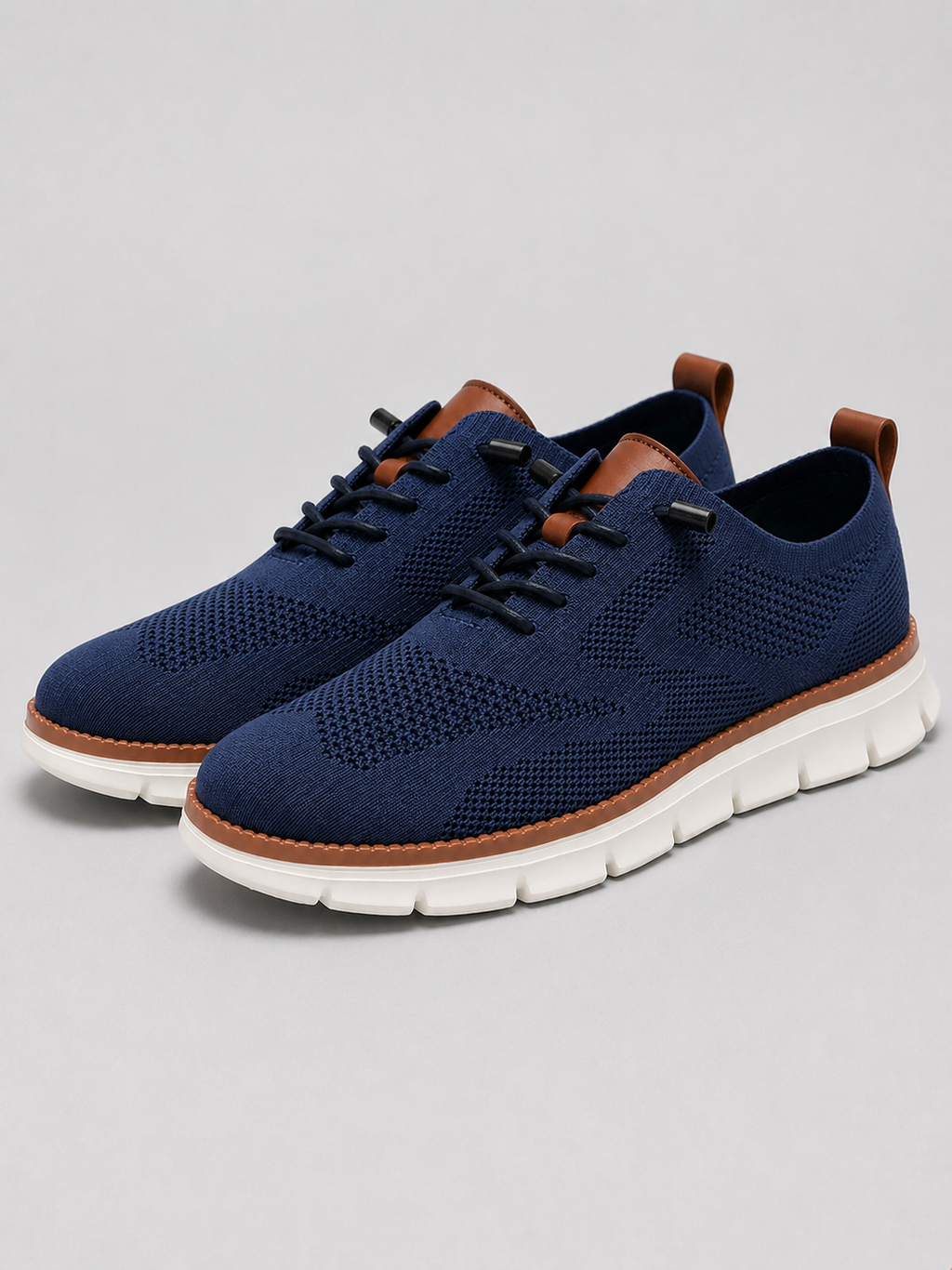 Blue mesh sneakers for men lightweight lace up shoes for travel and everyday wear