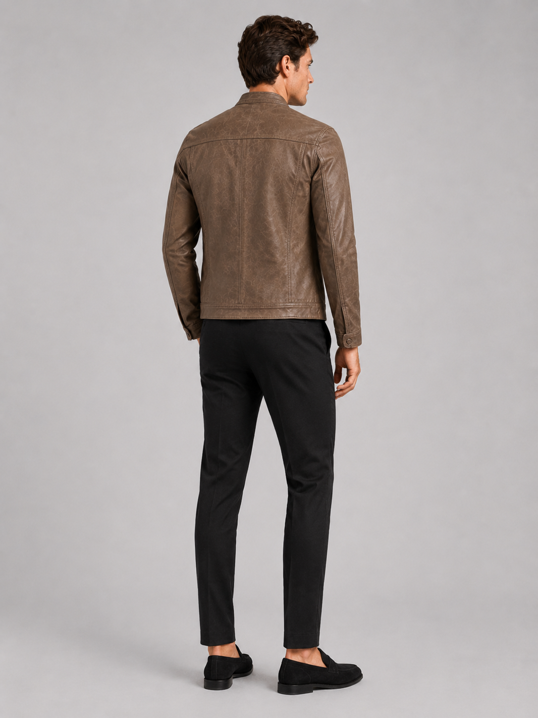 Men’s brown zip up leather jacket comfortable fall layer for travel and casual outfits