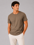 Men wearing brown 100 percent cotton crew neck t shirt soft short sleeve summer casual style