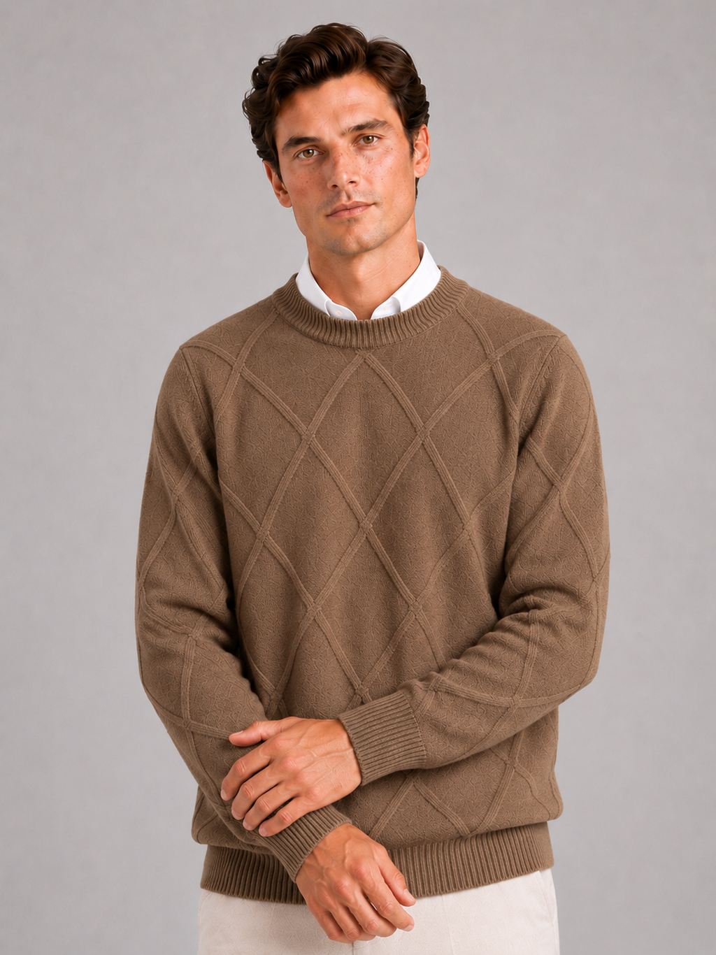Men wearing brown fleece cable knit sweater crew neck loose fit warm fall winter casual style