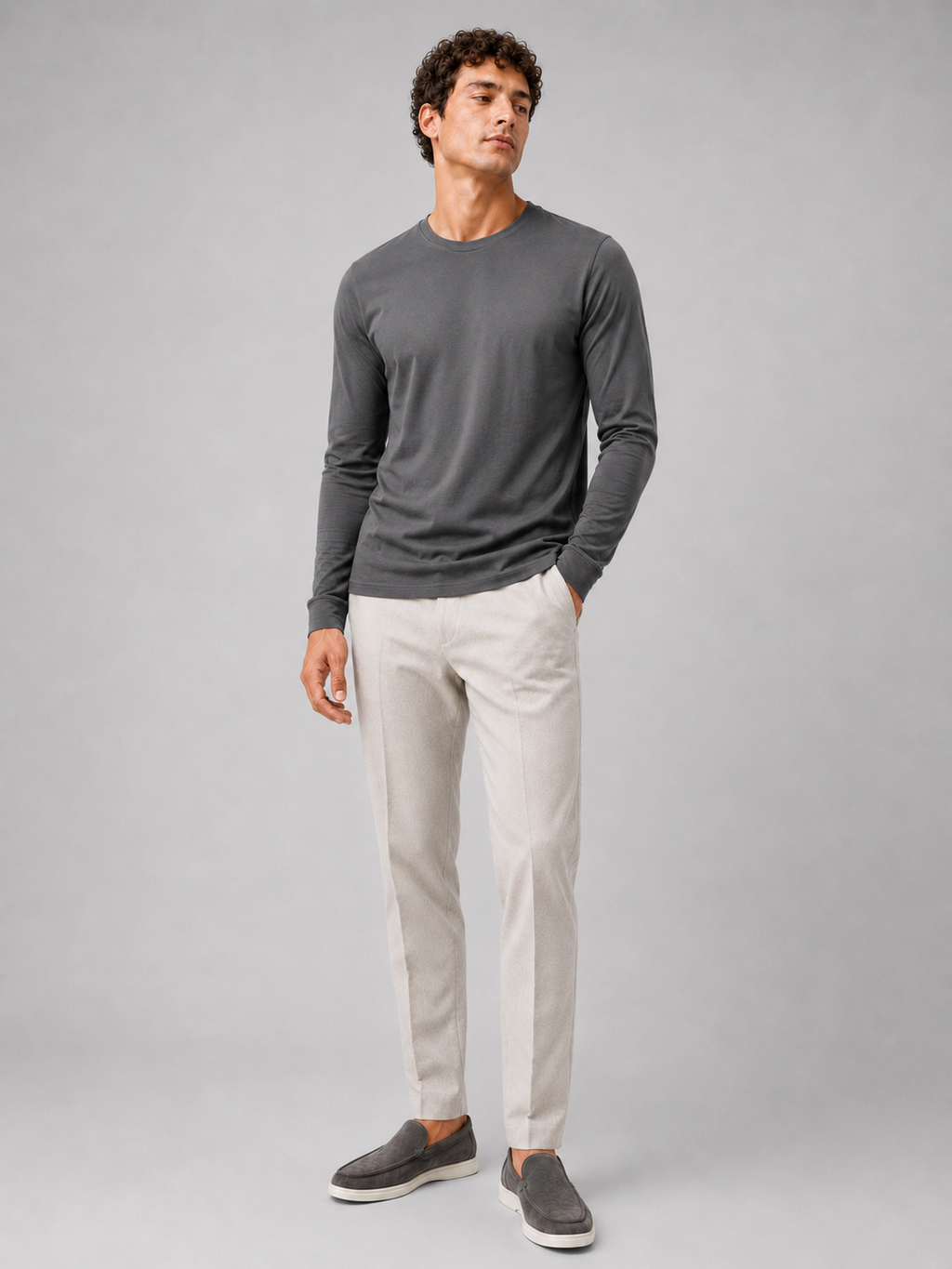 Men’s gray crew neck long sleeve shirt slim fit comfortable spring wear