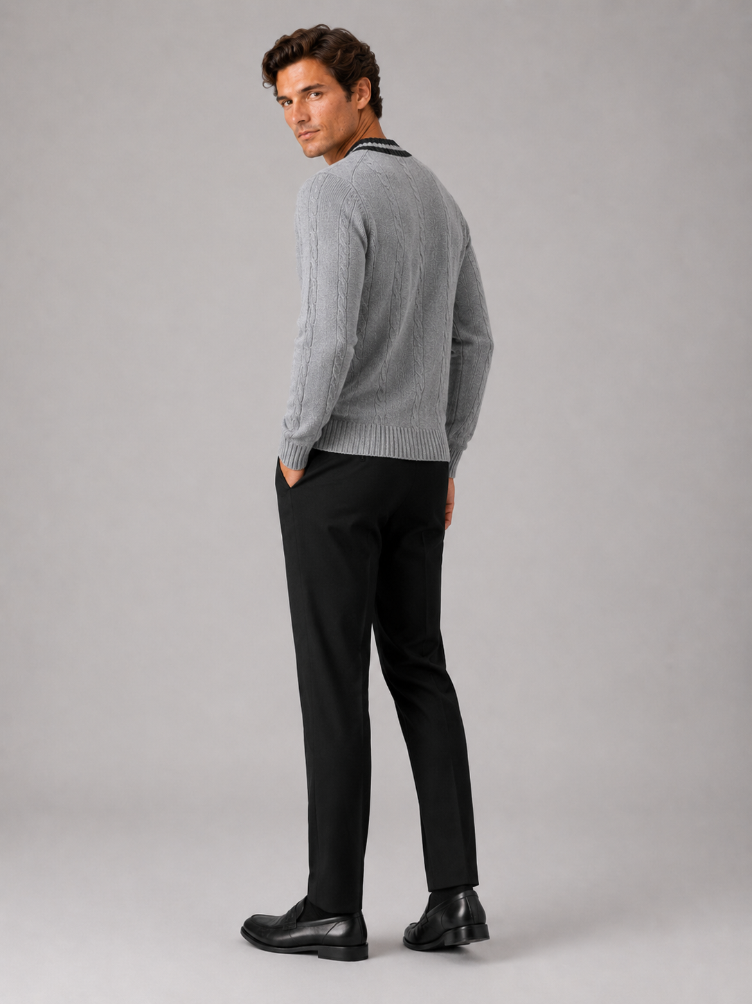 Men’s gray knit pullover breathable warm sweater for fall winter everyday outfits
