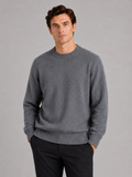 Men wearing gray crewneck sweater loose fit knit pullover fall winter casual style