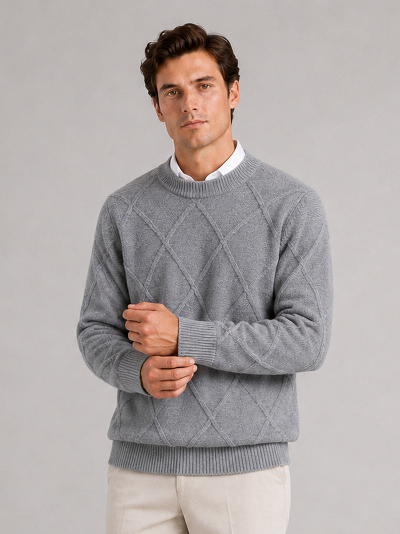Men wearing gray fleece cable knit sweater crew neck loose fit warm fall winter casual style