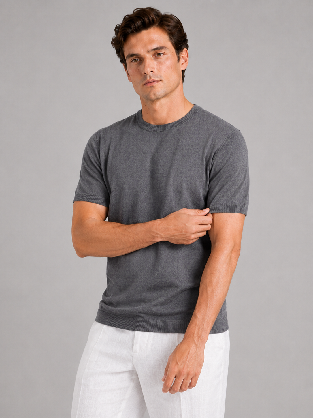 Men wearing gray merino wool knit t shirt short sleeve crew neck lightweight summer style
