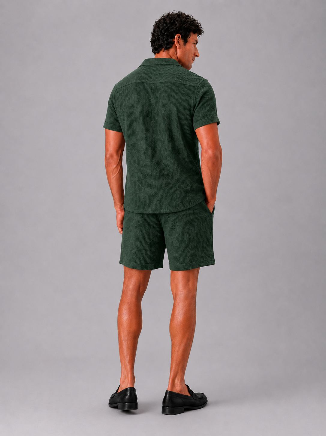 Men’s green jacquard two piece outfit breathable comfortable style for vacation and resort wear