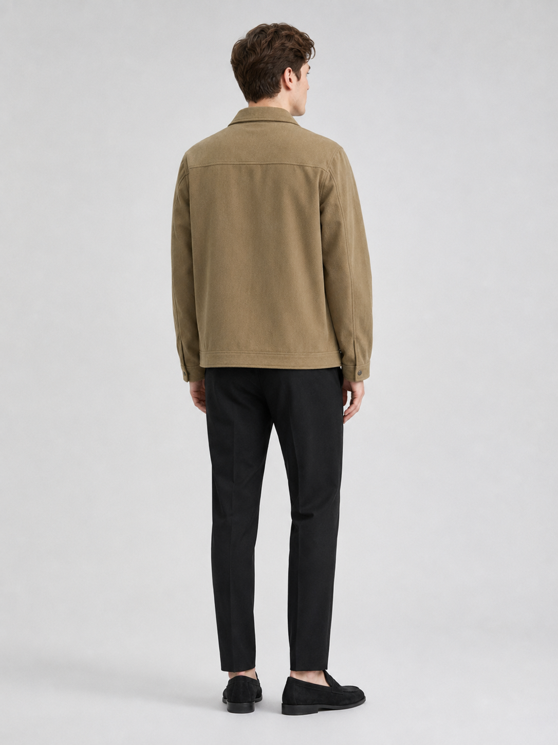 Men’s khaki corduroy jacket comfortable lightweight outerwear for casual and weekend outfits