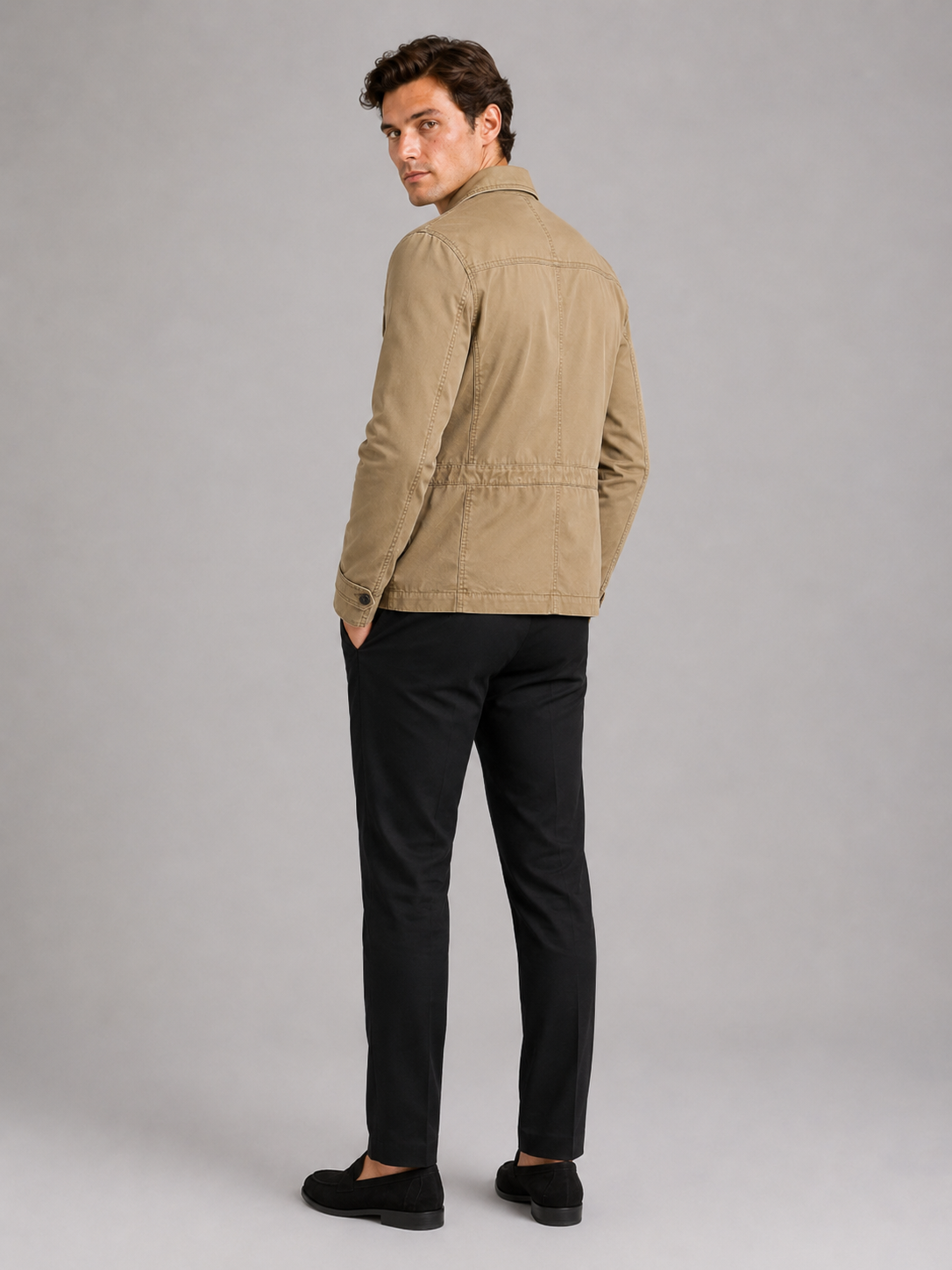 Men’s khaki cotton field jacket multi pocket utility outerwear for work and casual outfits
