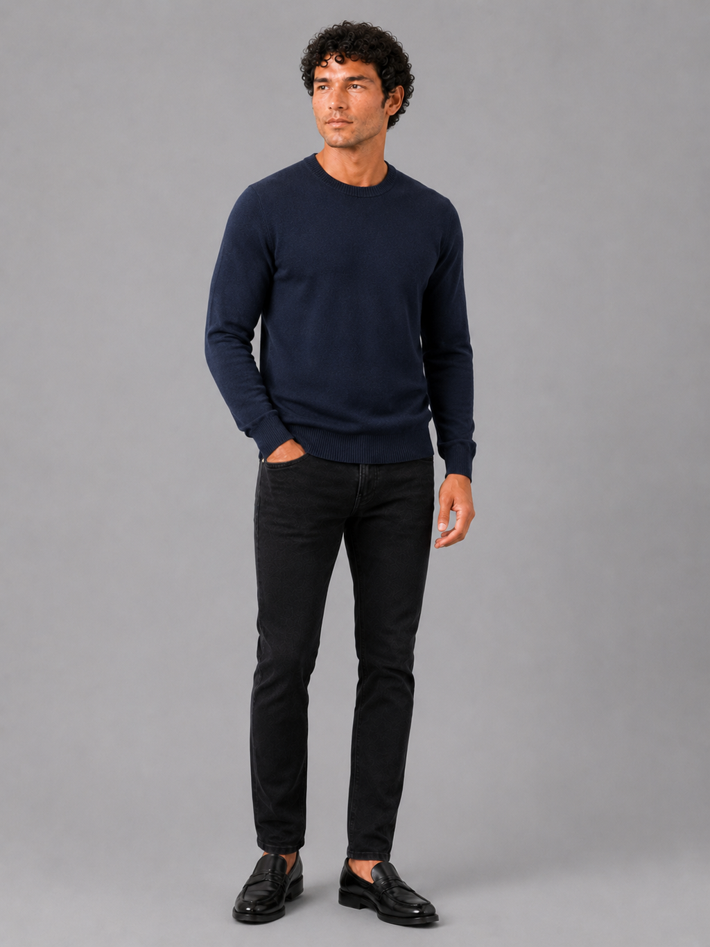 Navy crew neck sweater for men long sleeve pullover for everyday fall wear