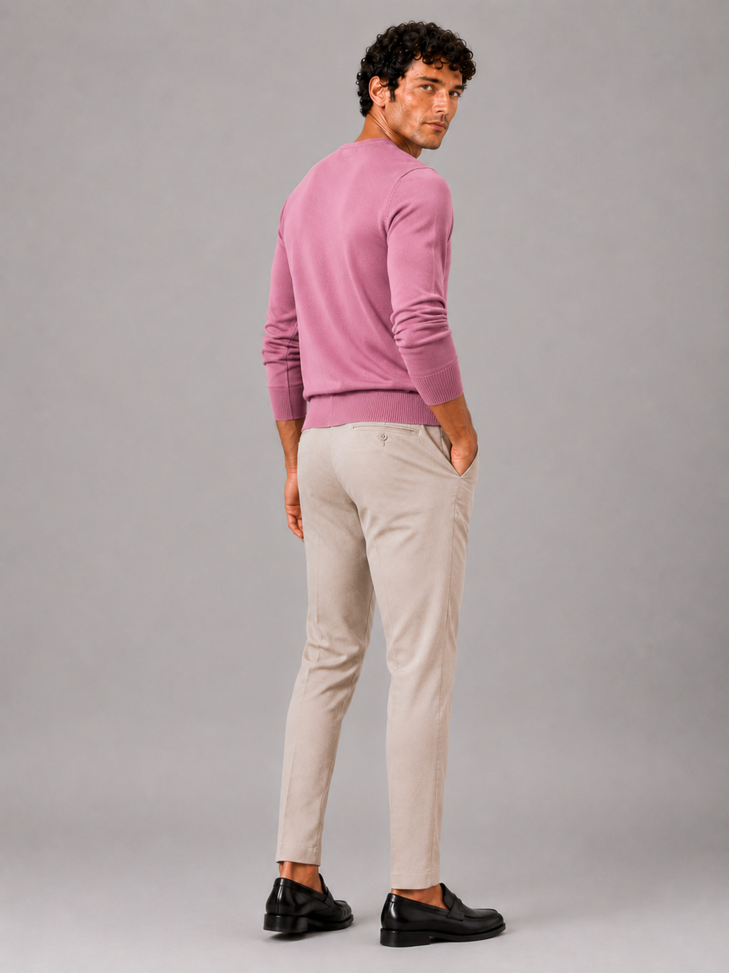 Men’s pink knit pullover lightweight sweater for casual and smart casual outfits