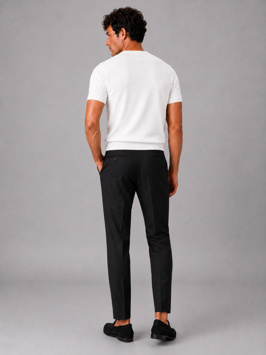 Men’s white short sleeve knit top solid color relaxed crew neck everyday style