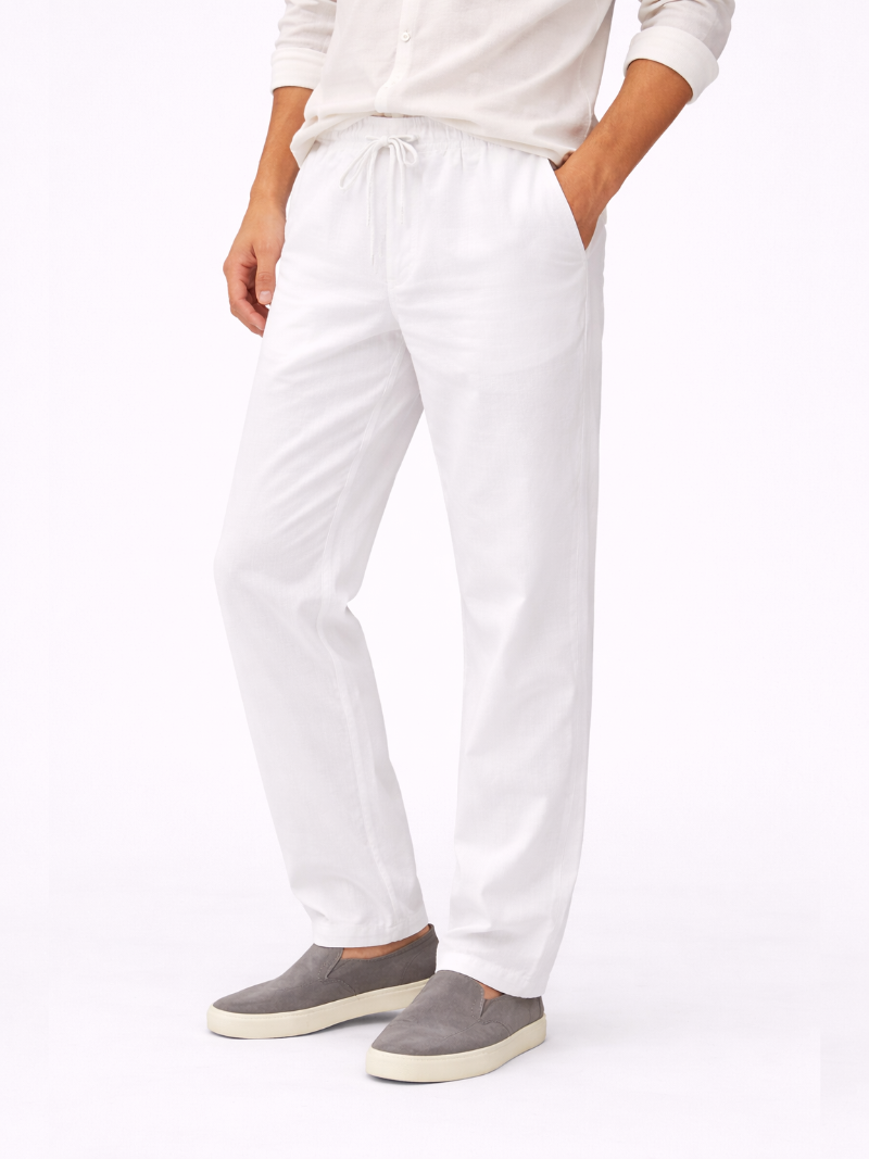 Men wearing white linen casual pants relaxed fit lightweight breathable summer style