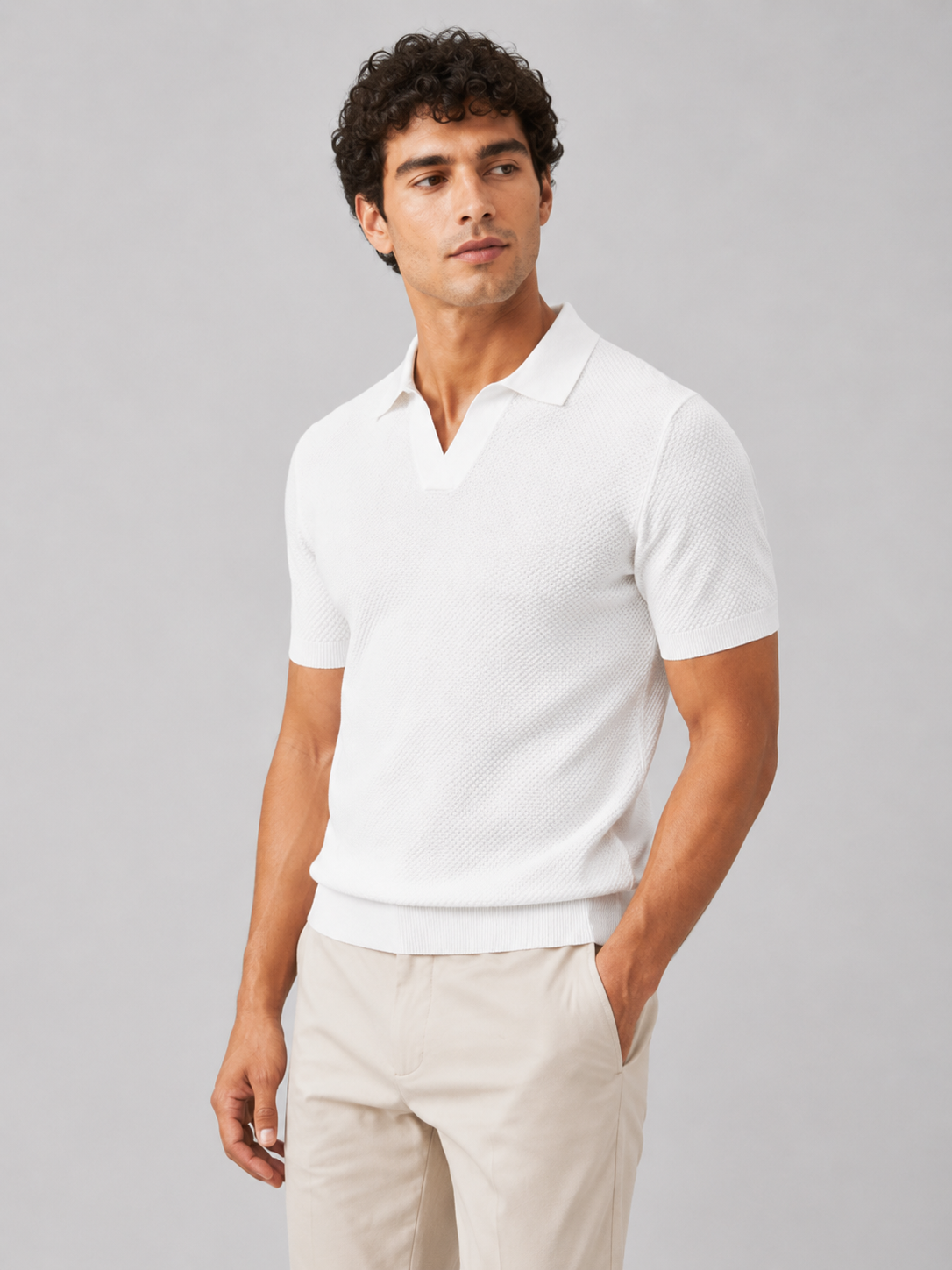 Men wearing white knit polo shirt lightweight breathable stretch short sleeve summer style